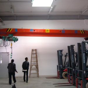 �������ؙC������I(y��)���F(xi��n)��(j��ng)��(j��)�l(f��)չ���͹����y��